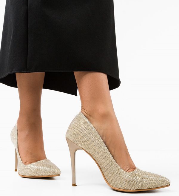 Wow Shoes Обувки Rytorya Златни