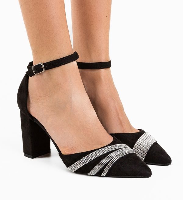 Tony Обувки Sergius Черни