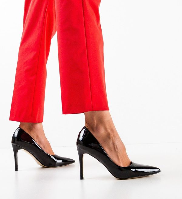 Botinelli Обувки Sinead Черни