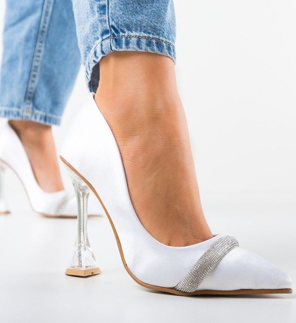 Wow Shoes Обувки Skyan Бели