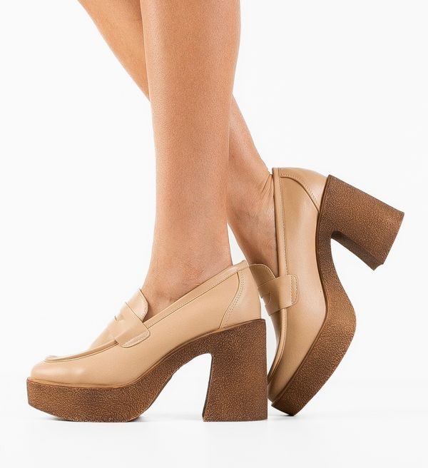 Ali Обувки Socheat Бежов