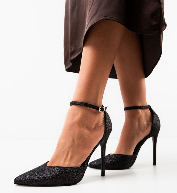 Botinelli Обувки Sofly Черни