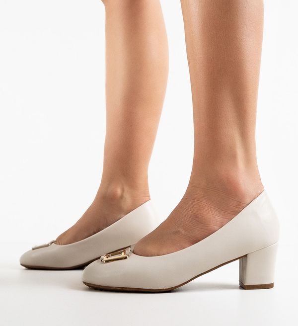 Lulux Обувки Stark Бежов