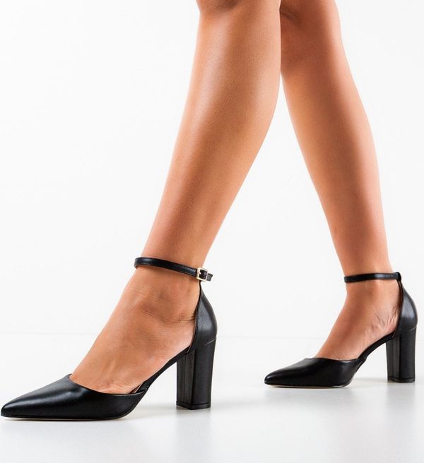 Botinelli Обувки Swarte Черни