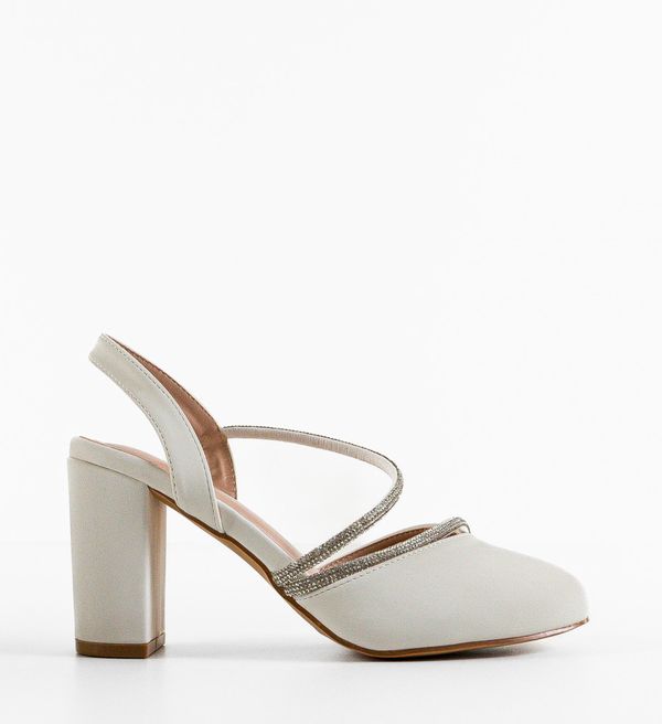 Mei Обувки Sylvi Бели