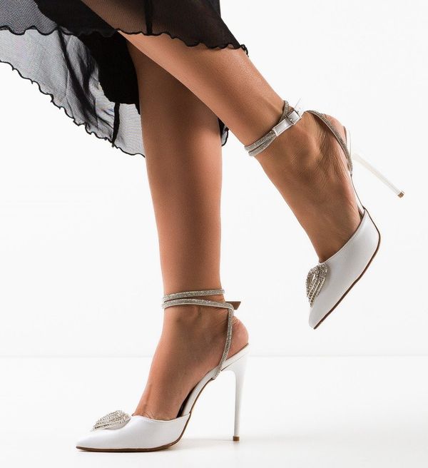 Wow Shoes Обувки Tabaga Бели