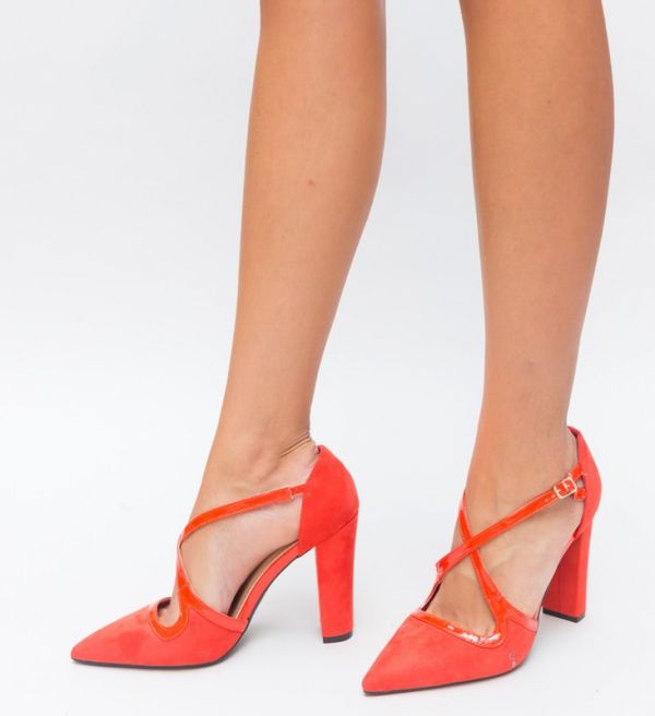 Mei Обувки Tiran Червени