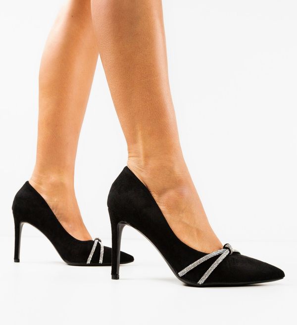 Udobni Обувки Titaniu Черни