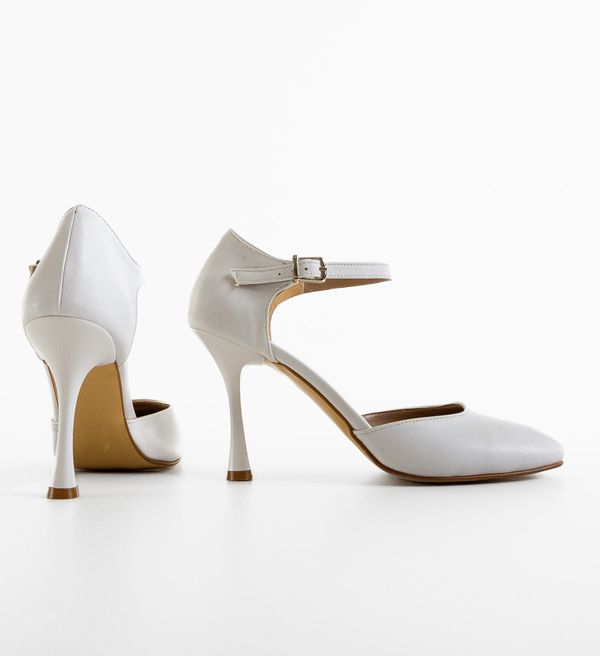 Exist Shoes Обувки Treyhel Бели