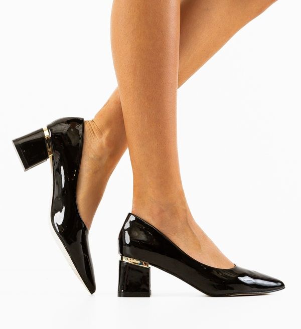 Botinelli Обувки Tyrkas Черни