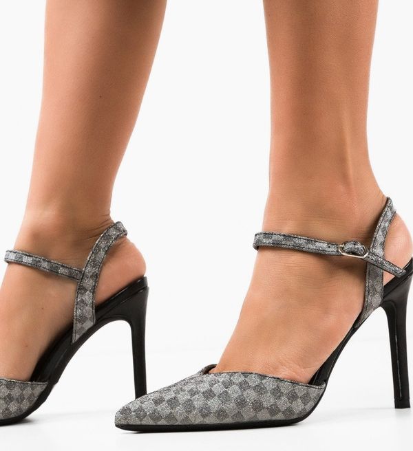 Ali Обувки Valborg Черни