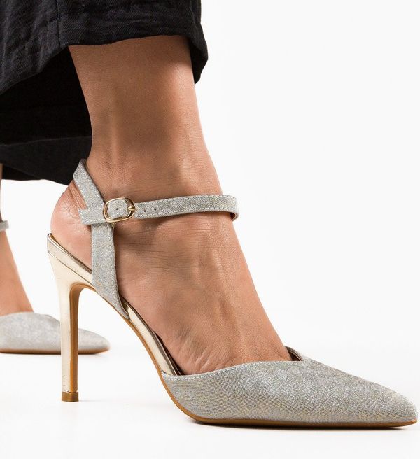 Ali Обувки Valborg Златни