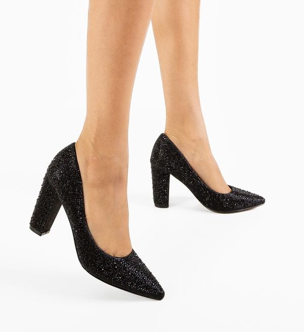 Tony Обувки Vanja Черни