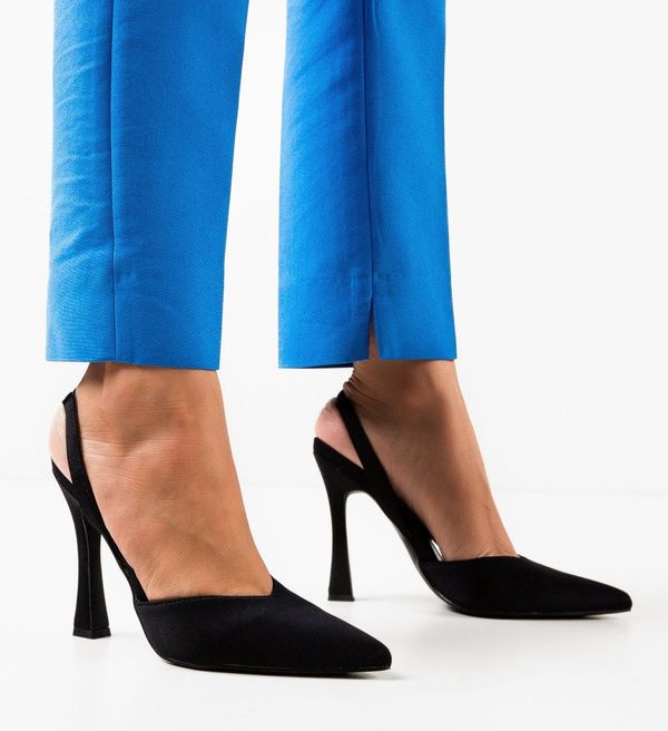 Botinelli Обувки Vanty Черни