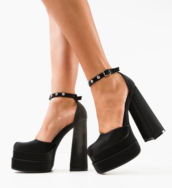 Mei Обувки Vetyna Черни