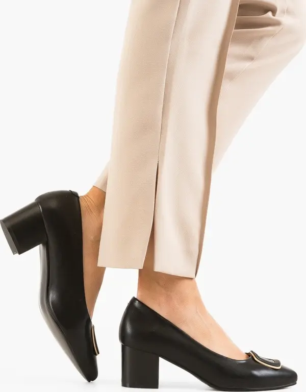 Lulux Обувки Vincen Черни