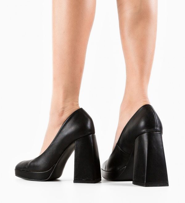 Ali Обувки Violet Черни