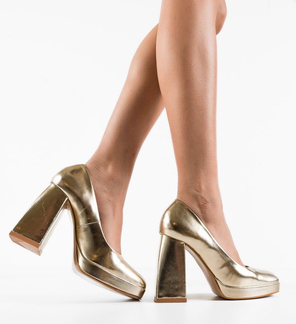 Ali Обувки Violet Златни