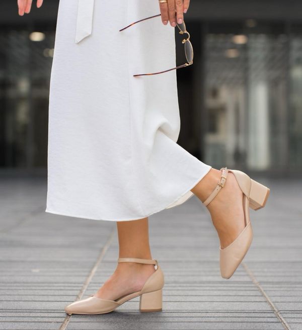 Cristina Обувки Vixim Нуд