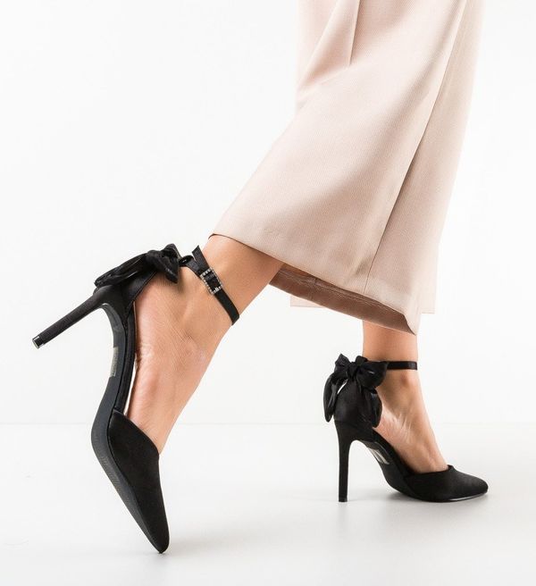 Ali Обувки Warren Черни