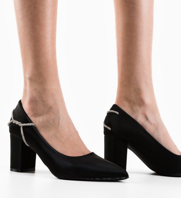 Mei Обувки Wick Черни