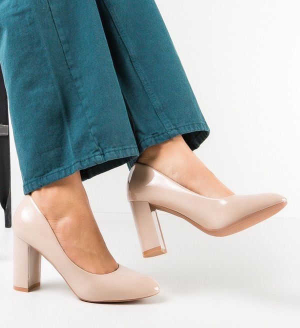 SFINX(LULU) Обувки William Бежов