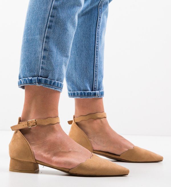 Ali Обувки Wood Камел