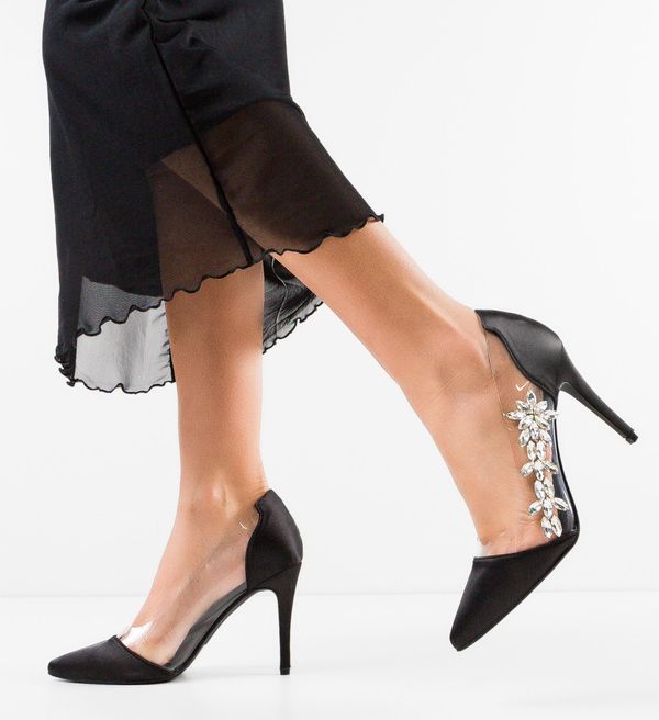 Mei Обувки Xavier Черни