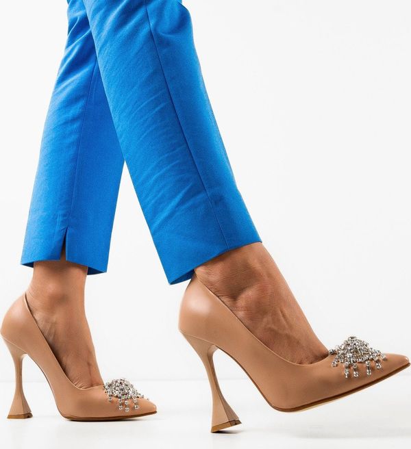 Wow Shoes Обувки Yerer Нуд