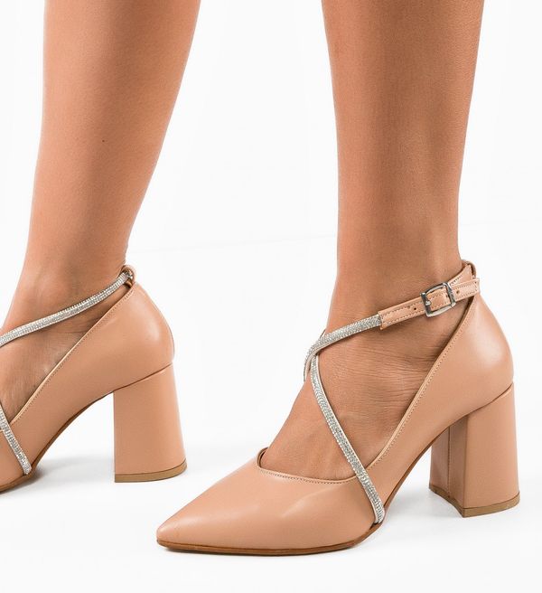 Wow Shoes Обувки Yezyga Нуд