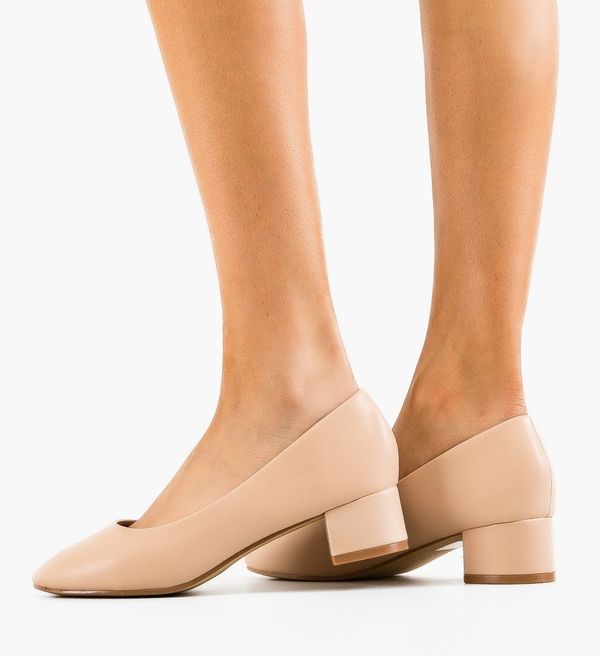 Botinelli Обувки Ykua Бежов