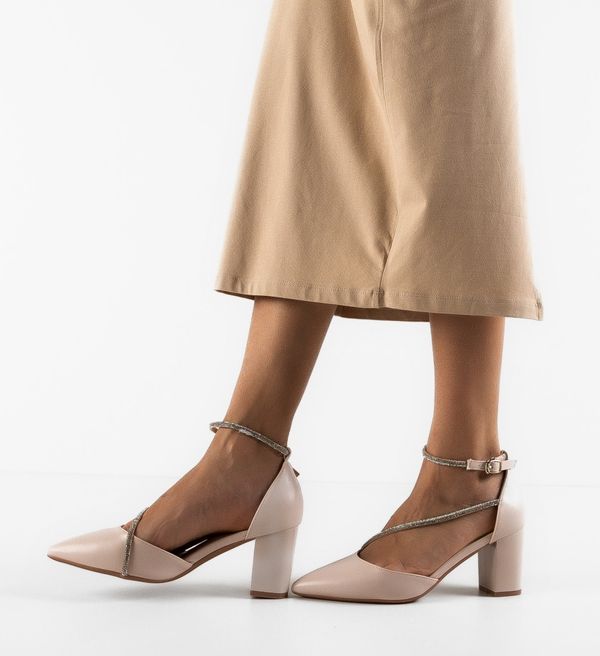 Tony Обувки Zayat Бежов