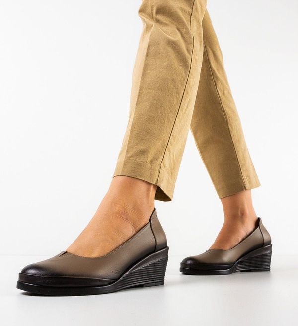 Akadia Платформи Adya Кафяв