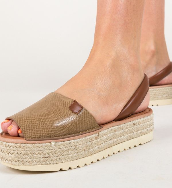 Ali Платформи Lowe