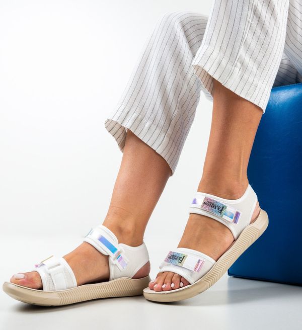 Zoha Сандали Alogam Бели