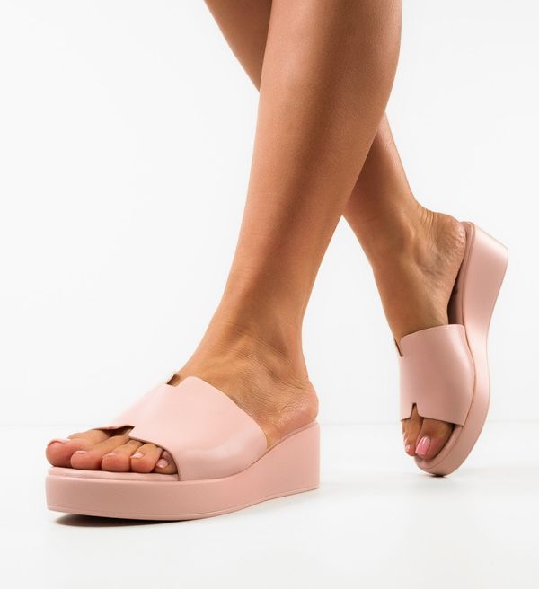 Udobni Сандали Baptiste Розов