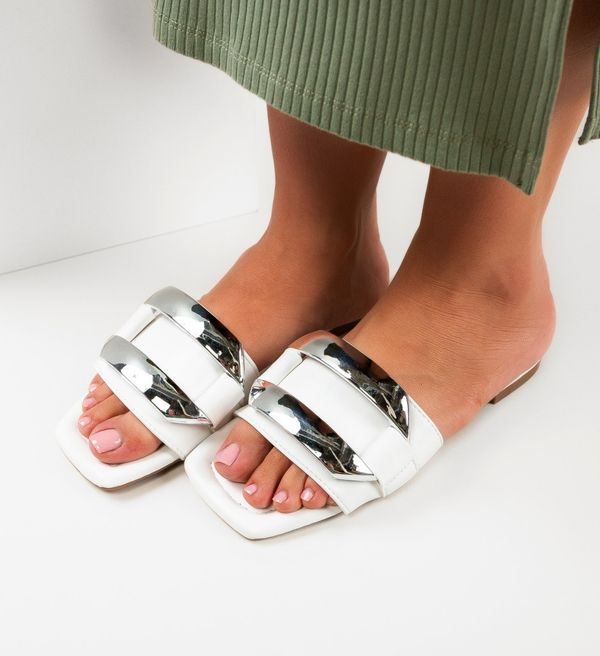 QING Сандали Benny Бели