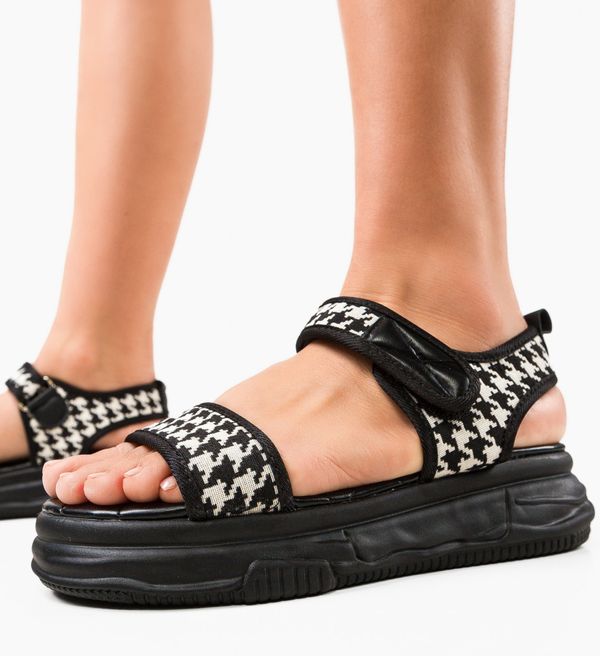 Zoha Сандали Branca Черни