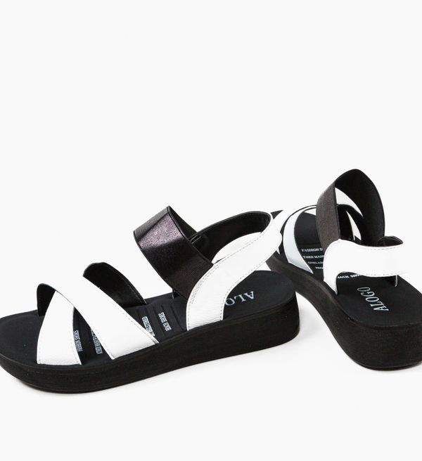 Zoha Сандали Brina Бели