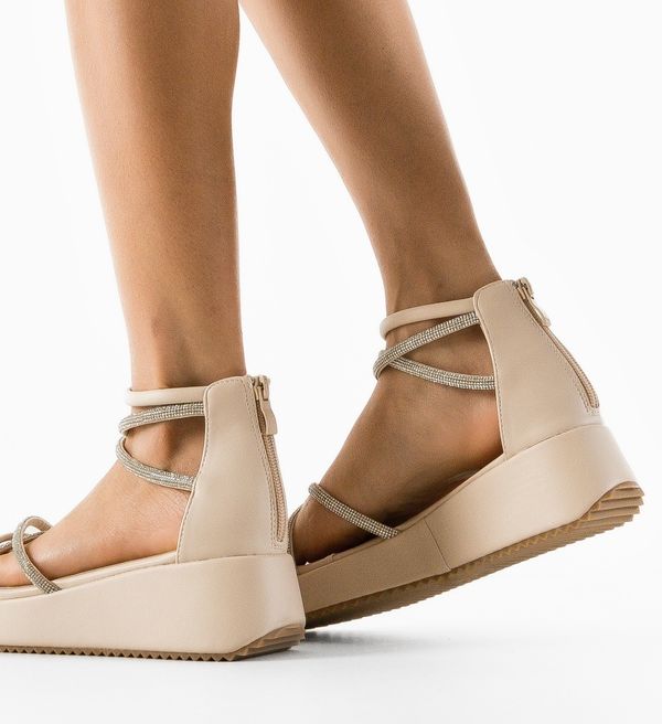 Ali Сандали Brynjar Бежов