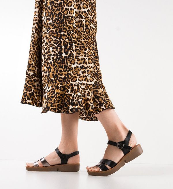 Angel Blue Сандали Burt Черни