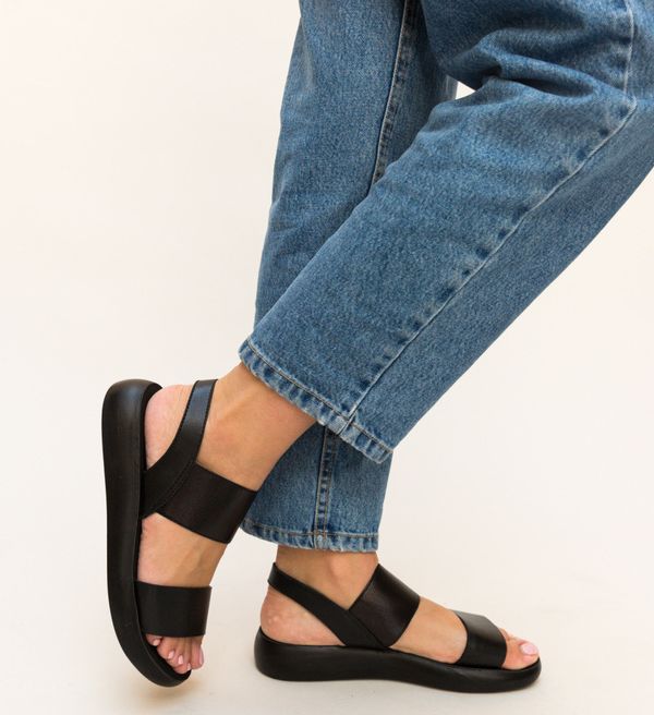 Zoha Сандали Cain Черни