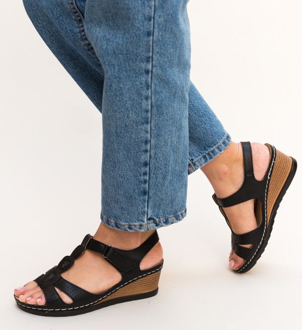 Zoha Сандали Deacon Черни