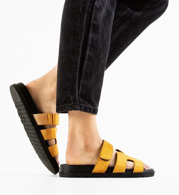 Wow Shoes Сандали Dermes Жълти