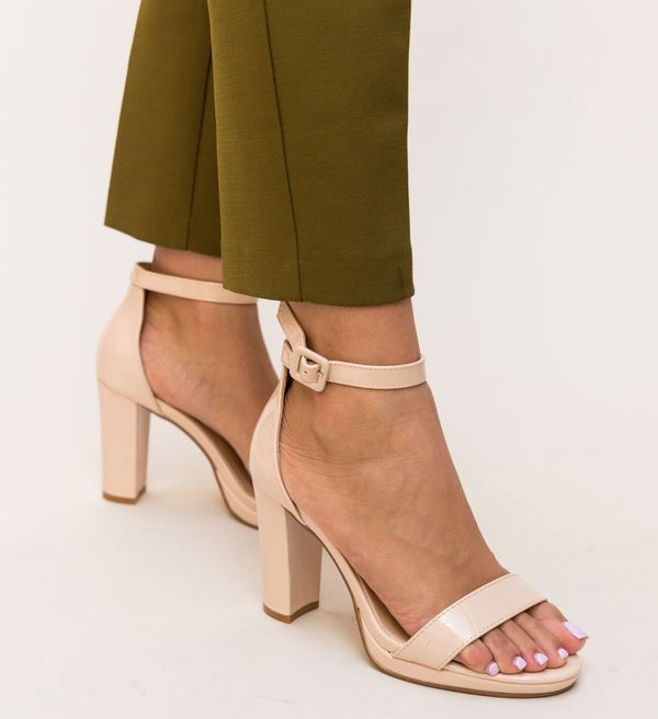 Mei Сандали Dodge Нуд