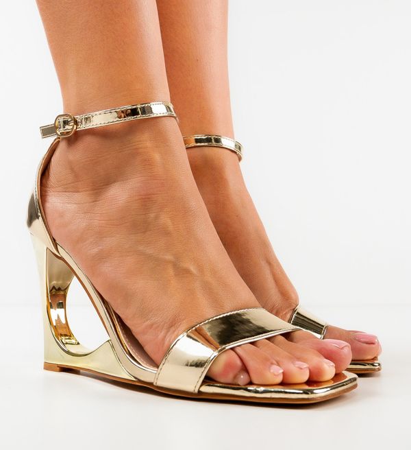 Mei Сандали Dymbay Златни