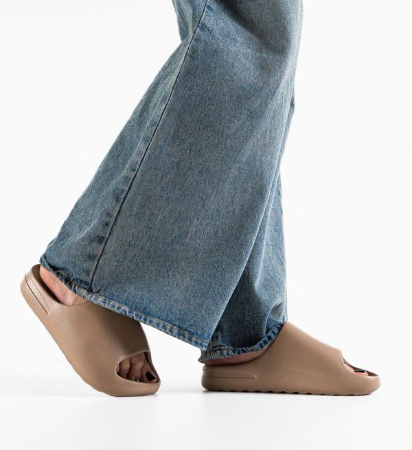 Lulux Сандали Elise Каки