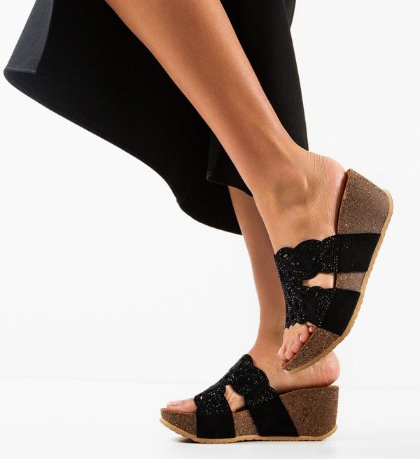 Botinelli Сандали Eloise Черни