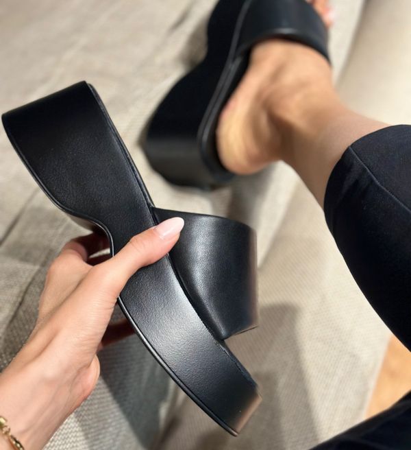 Botinelli Сандали Fahima Черни