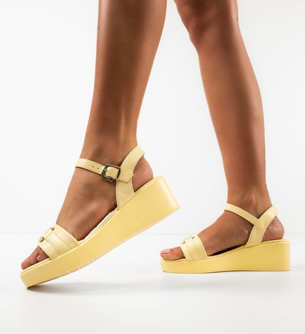 QING Сандали Frankie Жълти